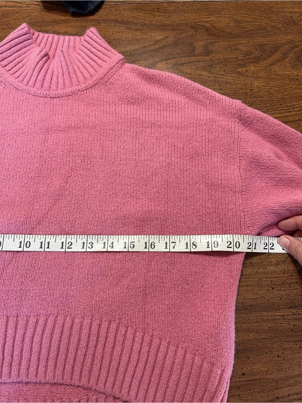 GAP Pink CashSoft Oversized Mockneck Cropped Knit Sweater Girls L Fits Womens XS